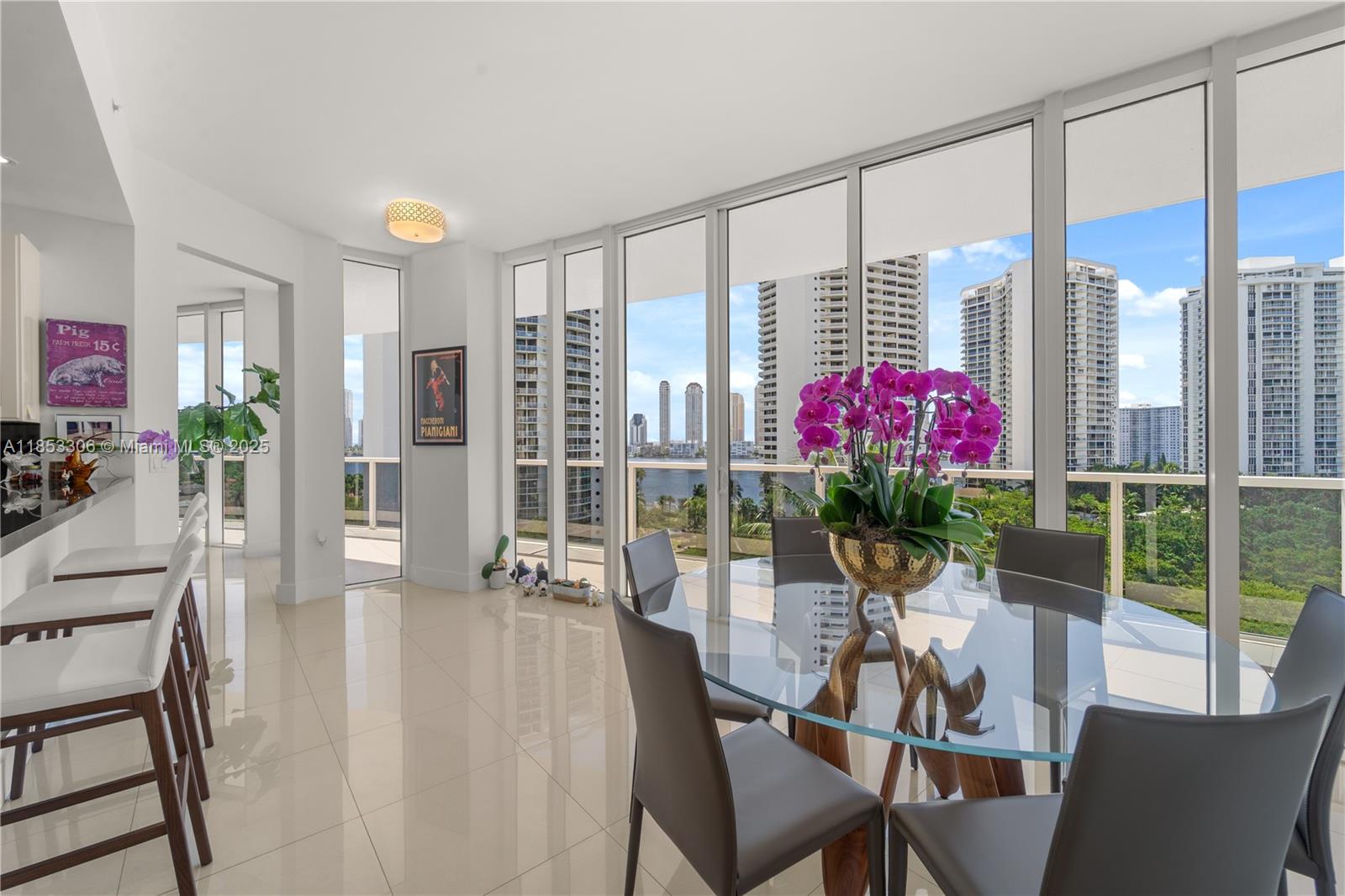 BELLINI AT WILLIAMS ISLAND - Residential