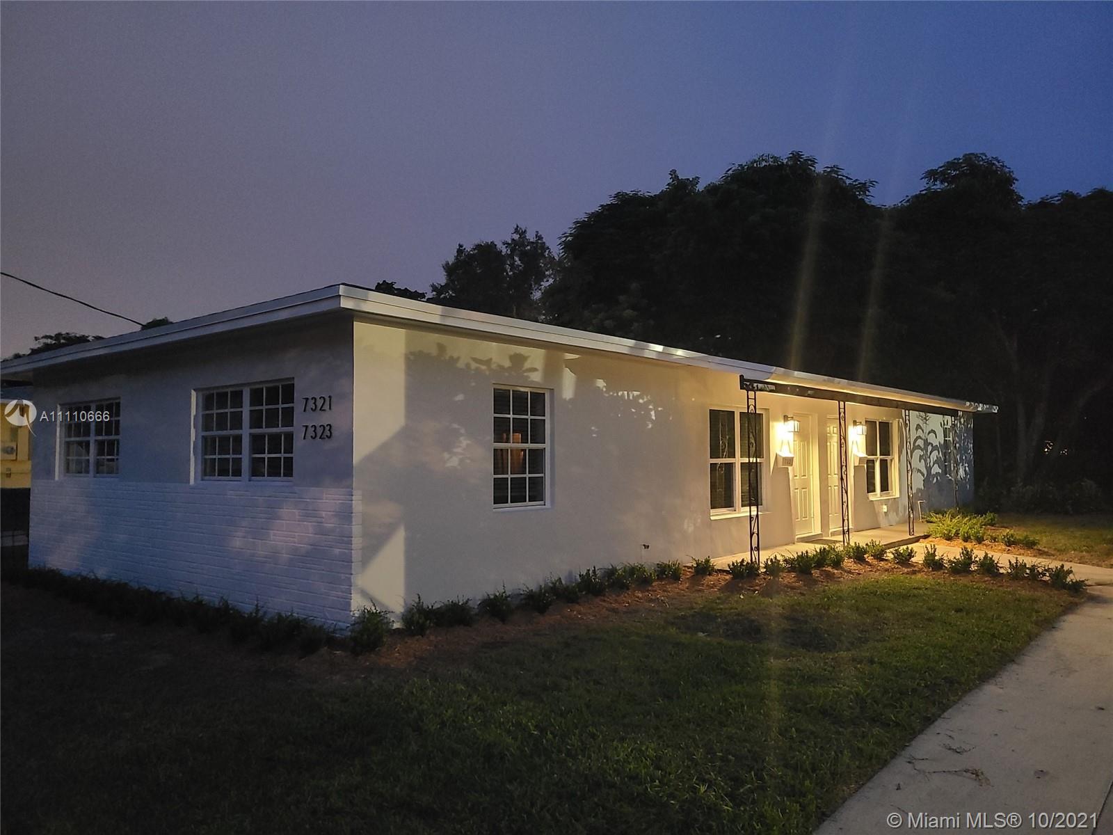 SUNSET VILLAS - Residential Lease