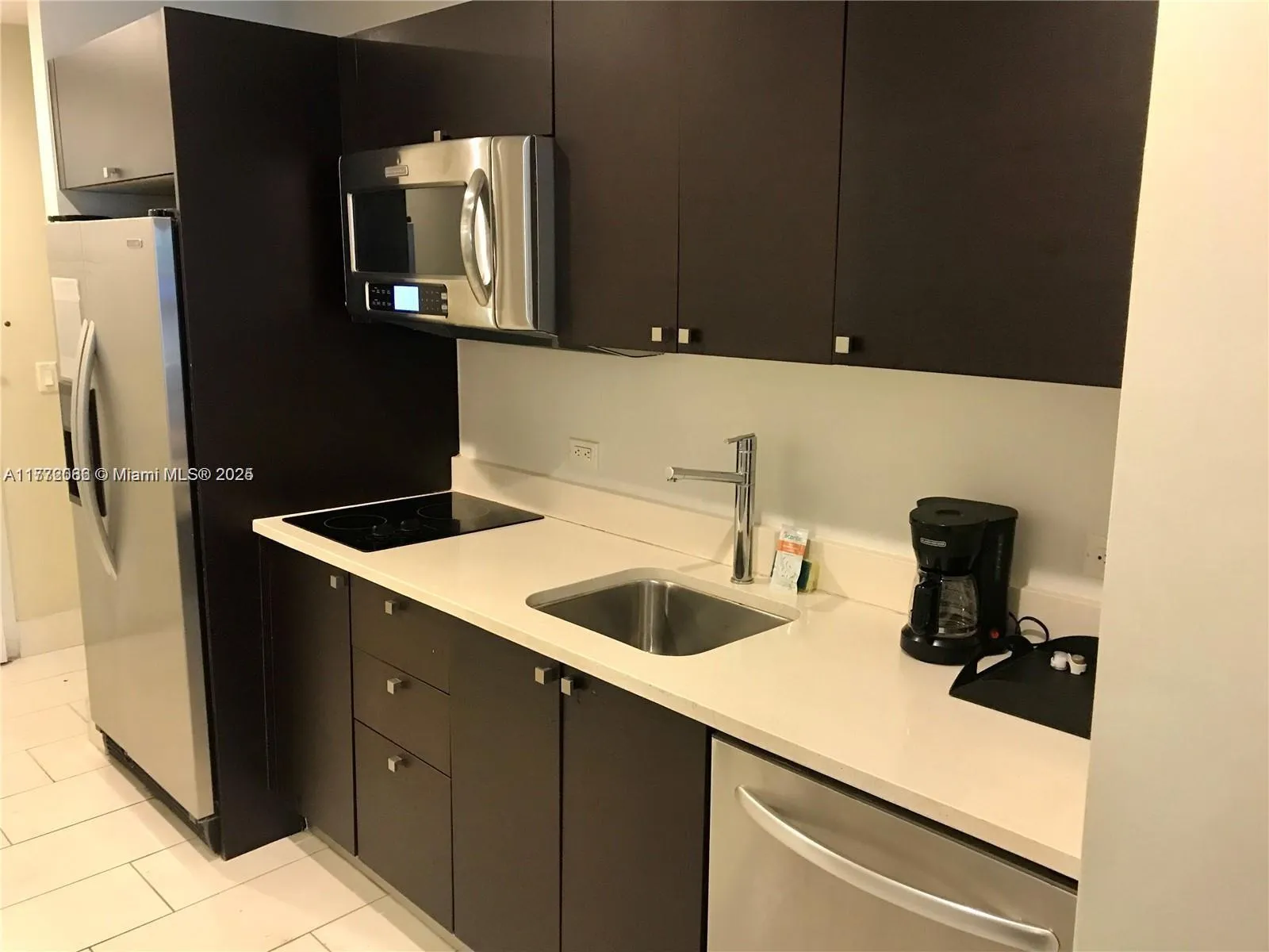 Doral, Florida 33178, United States, 1 Bedroom Bedrooms, ,1 BathroomBathrooms,Residential,Active,96546