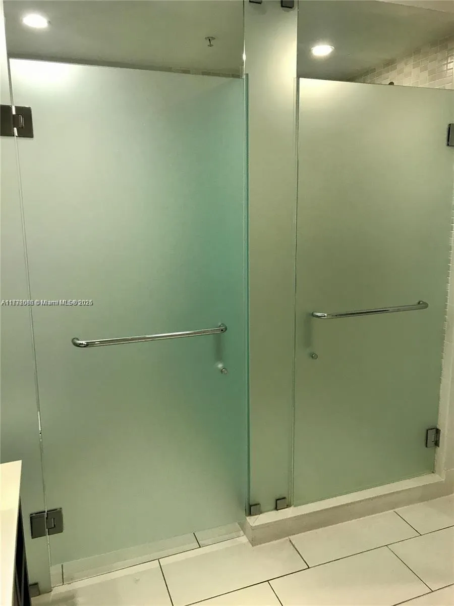 Doral, Florida 33178, United States, 1 Bedroom Bedrooms, ,1 BathroomBathrooms,Residential,Active,96546