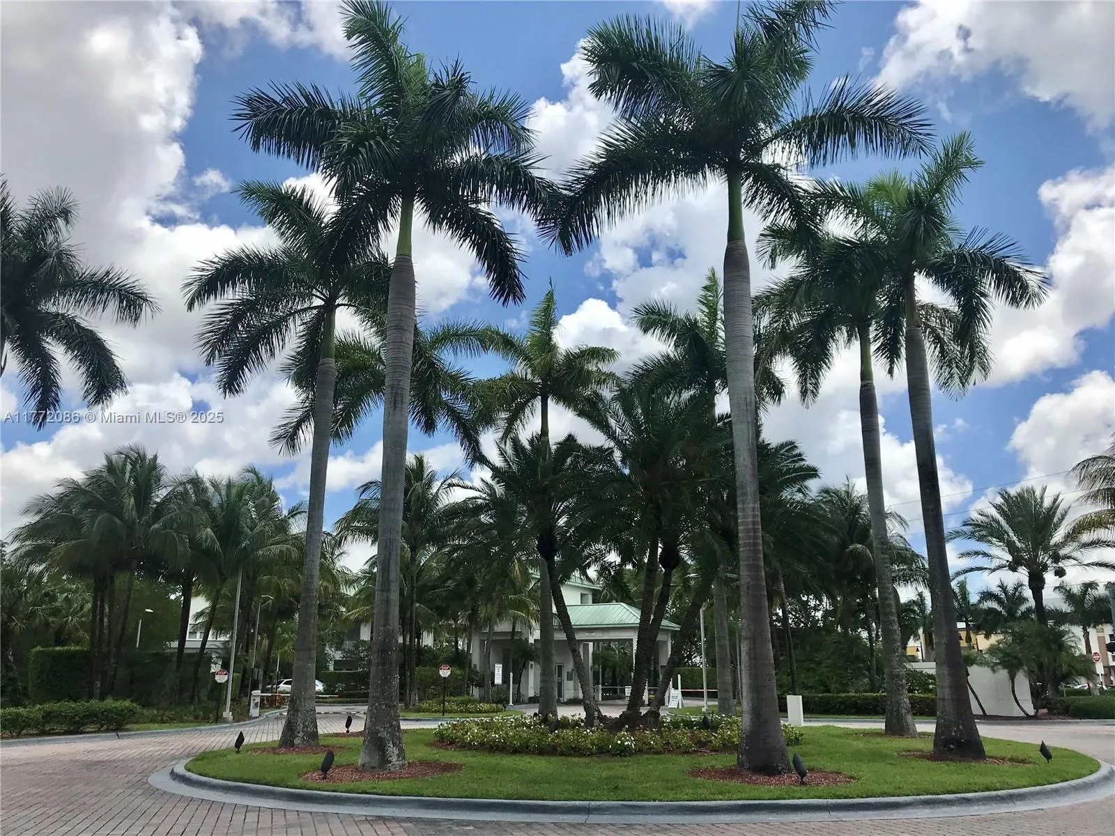 Doral, Florida 33178, United States, 1 Bedroom Bedrooms, ,1 BathroomBathrooms,Residential,Active,96546