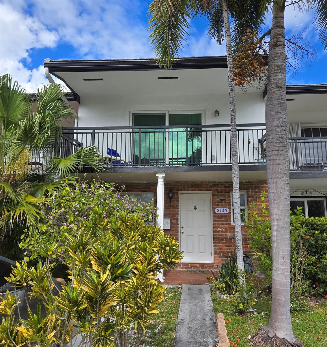 COLLONADE CONDO - Residential