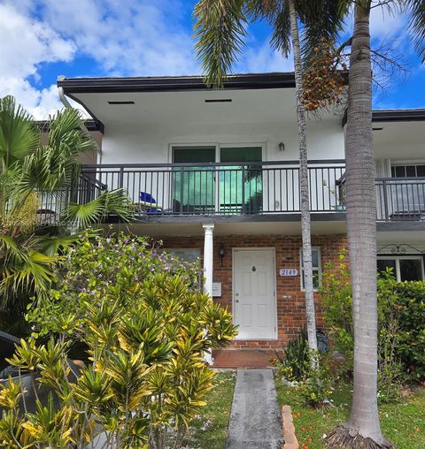 Photo of 2149 NE 122nd St #2149, North Miami, FL 33181 (MLS # A11959951)