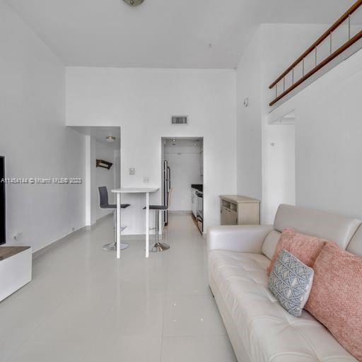 CARIBBEAN TOWERS CONDO - Residential Lease