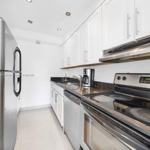 CARIBBEAN TOWERS CONDO - Residential Lease
