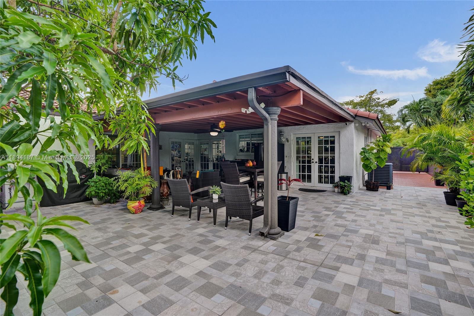 HACIENDA ESTATES SEC 2 - Residential