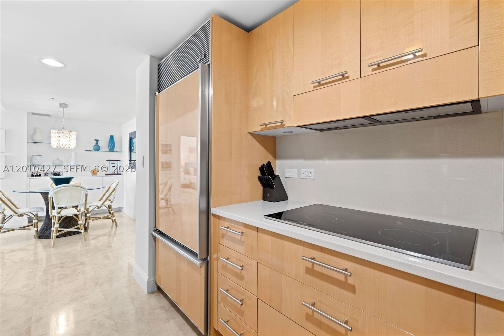 6801 Collins Ave 1215