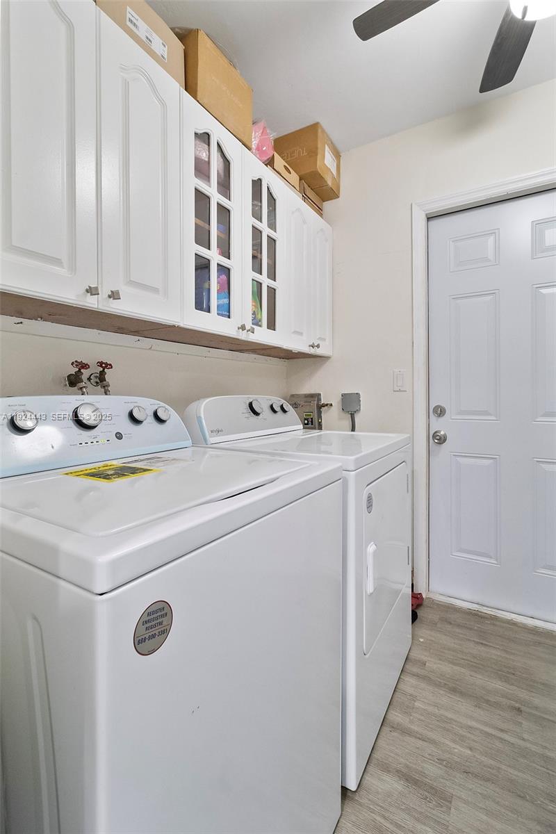 ACRES LAKE ESTATES - Residential