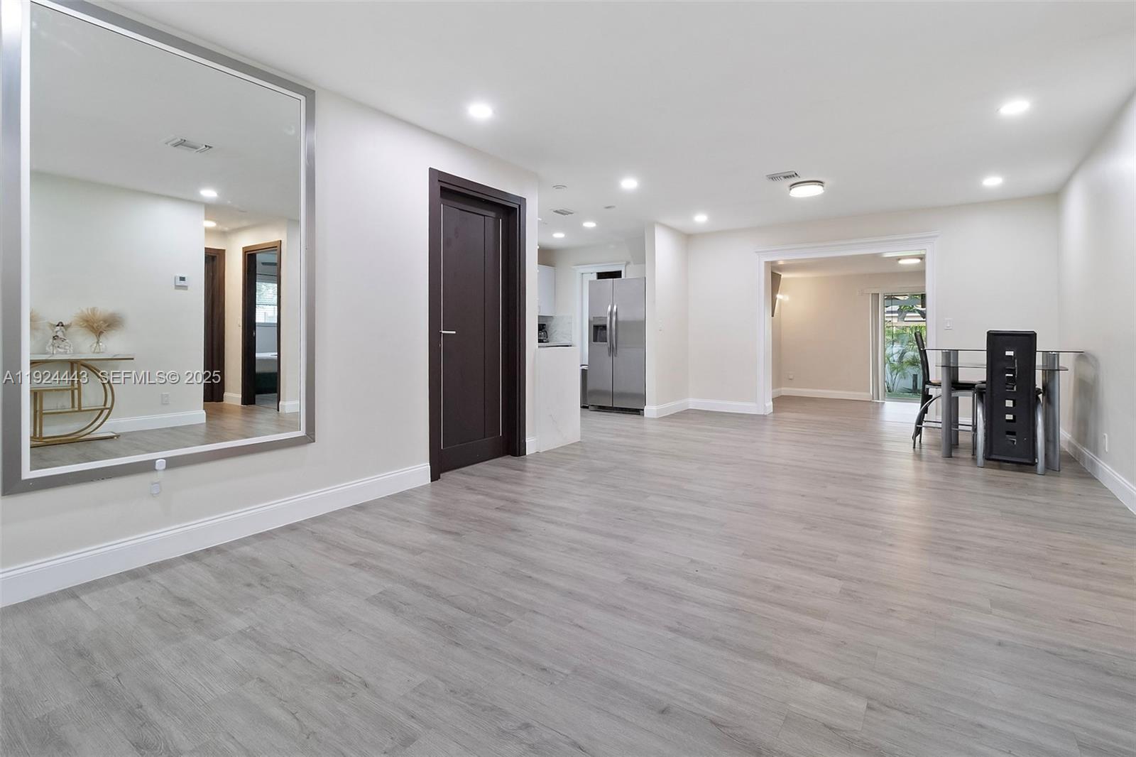 ACRES LAKE ESTATES - Residential