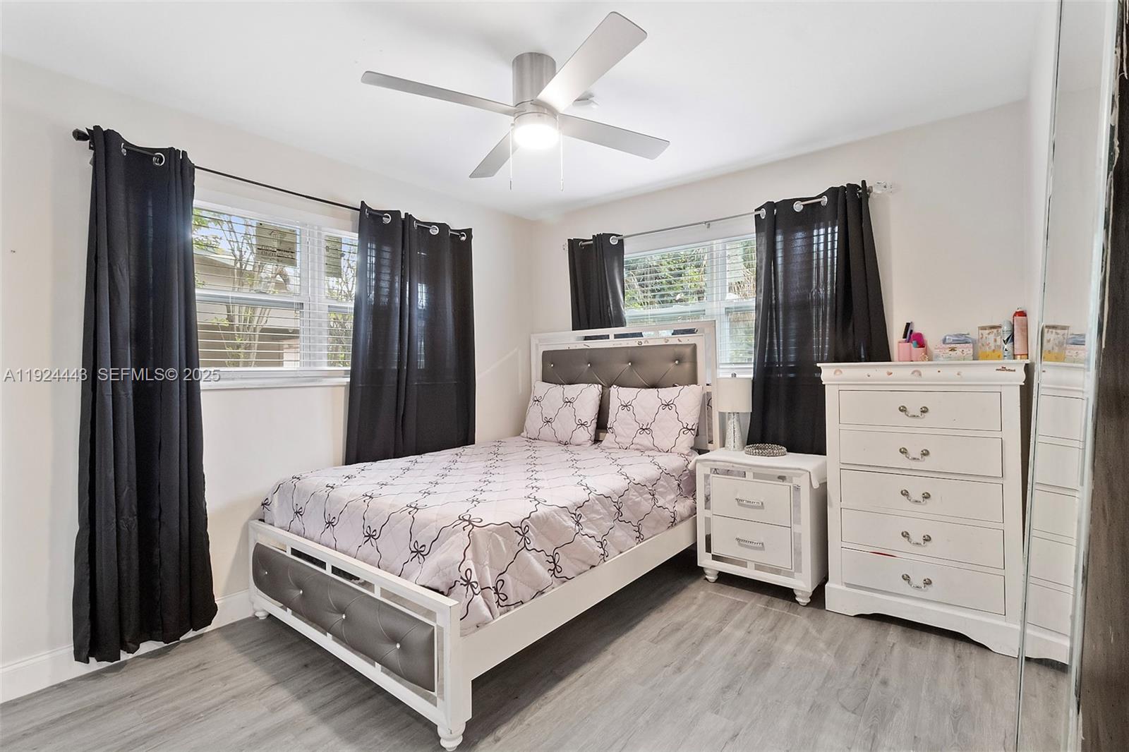 ACRES LAKE ESTATES - Residential