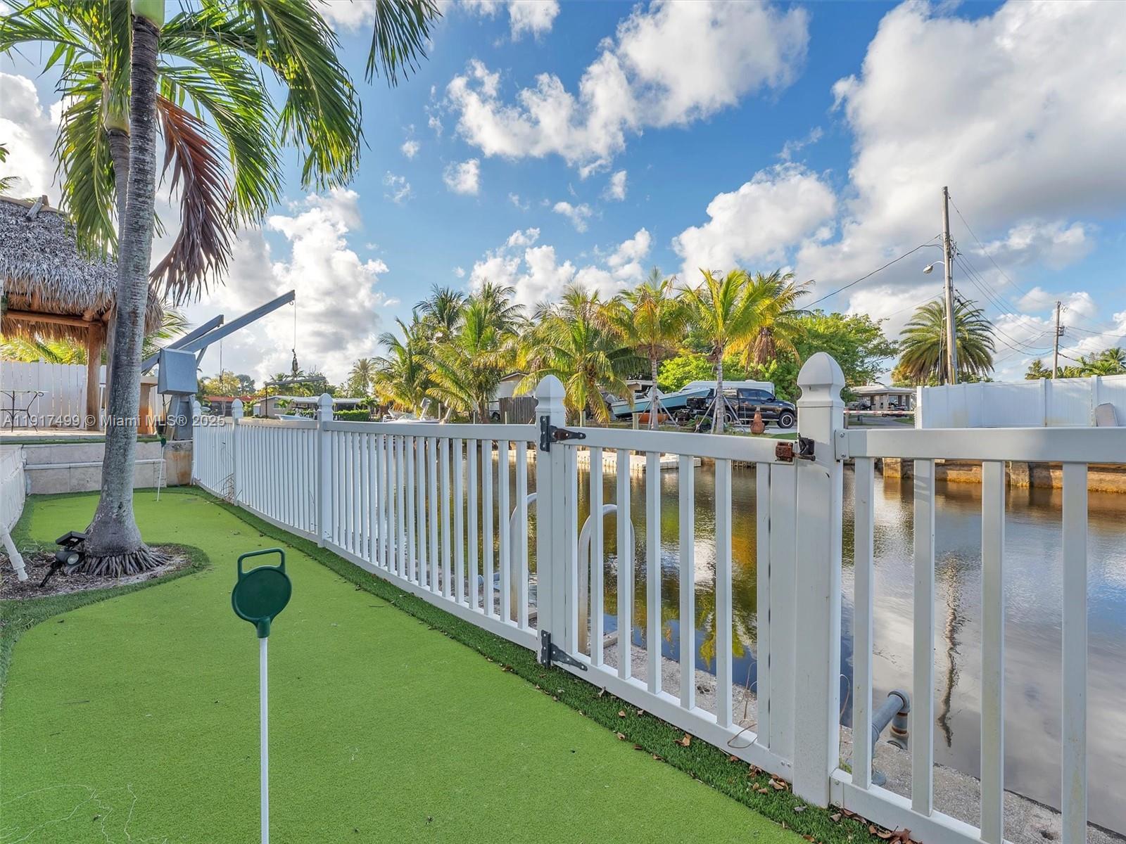 BOULEVARD PARK ISLES SEC - Residential