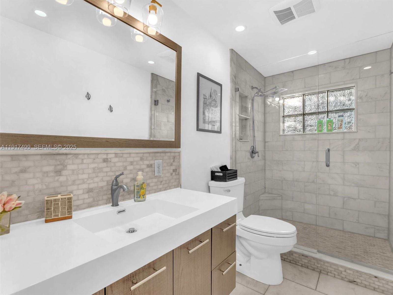 BOULEVARD PARK ISLES SEC - Residential