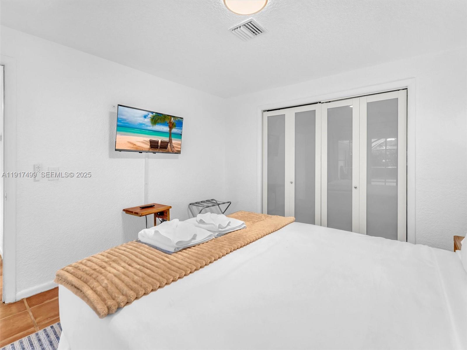 BOULEVARD PARK ISLES SEC - Residential