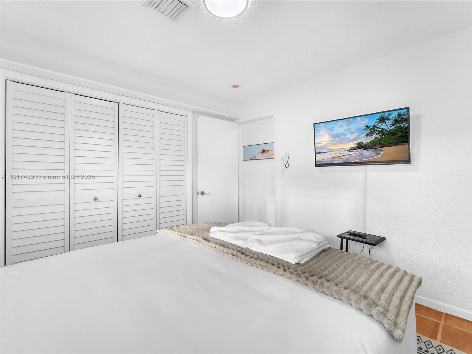 BOULEVARD PARK ISLES SEC - Residential