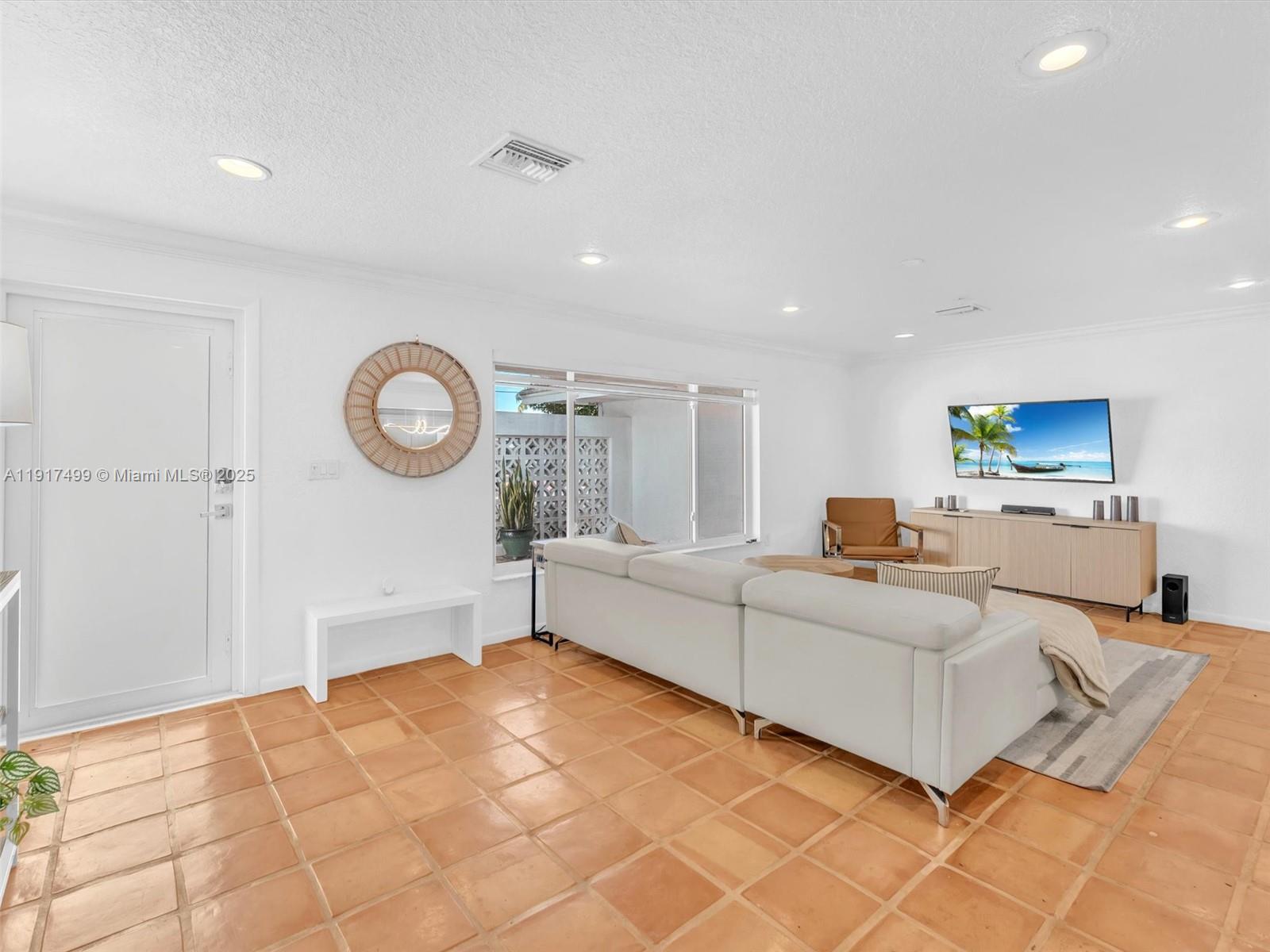 BOULEVARD PARK ISLES SEC - Residential