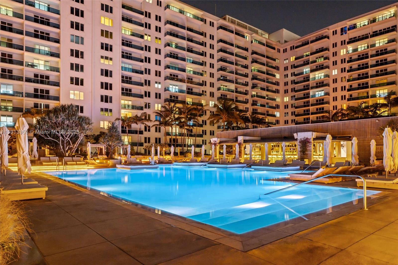 RONEY PALACE CONDO - Residential