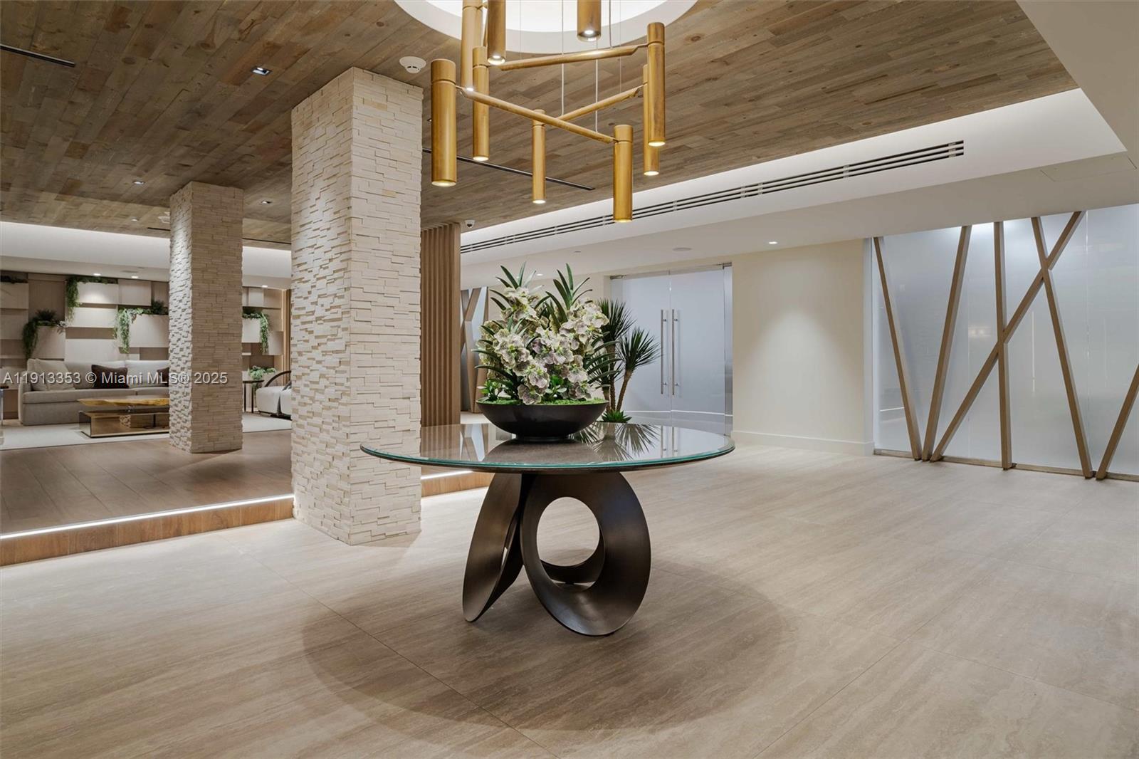 RONEY PALACE CONDO - Residential