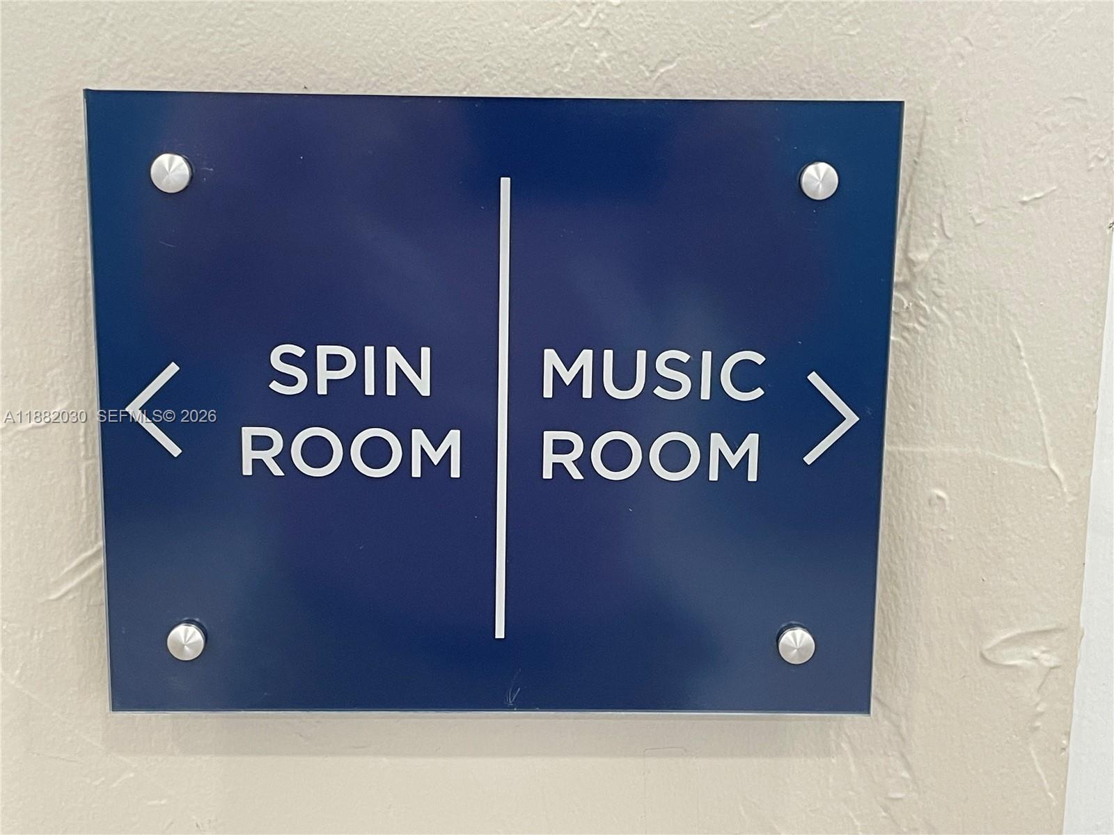 ISLEWOOD B CONDO - Residential