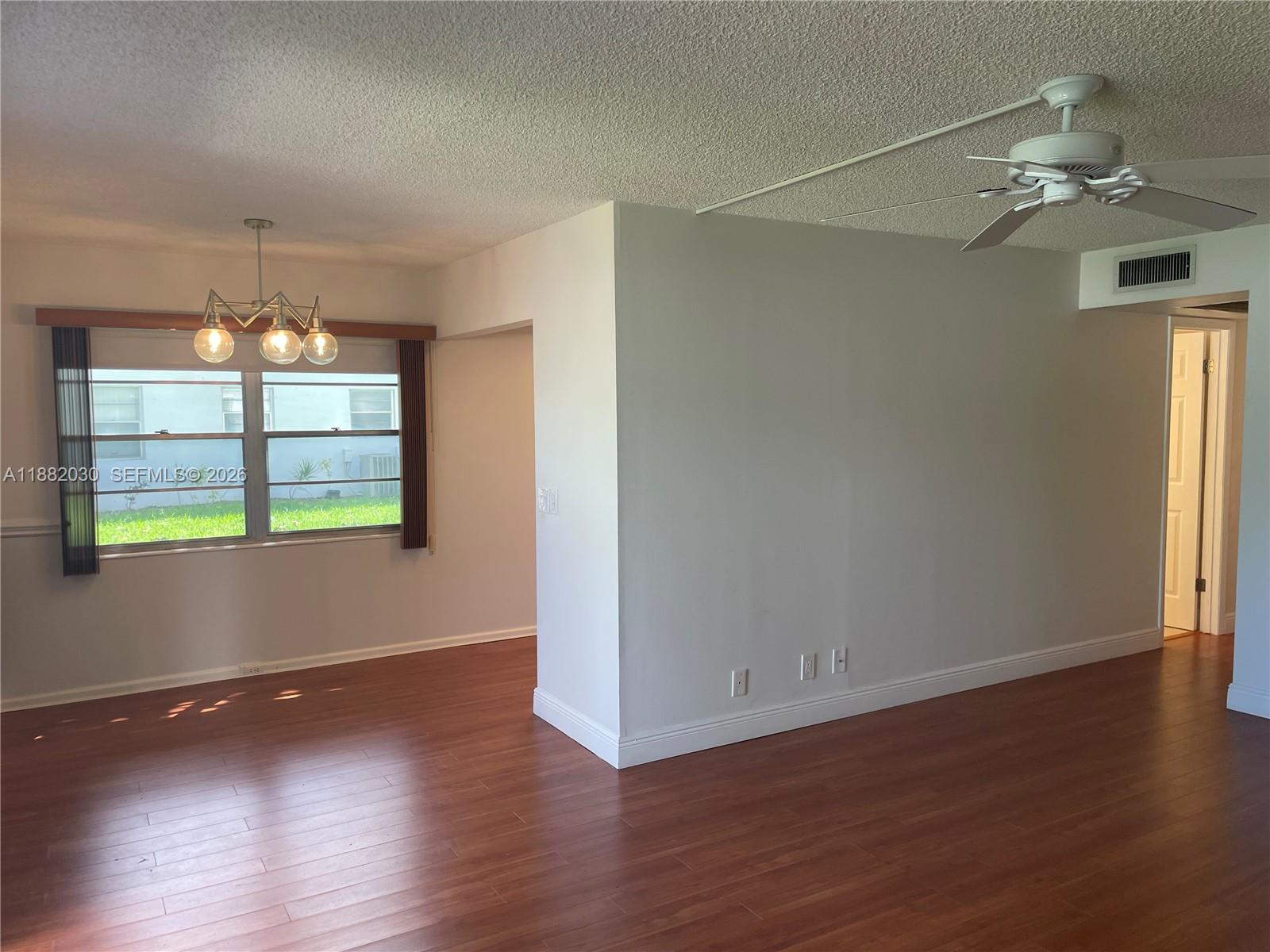 ISLEWOOD B CONDO - Residential