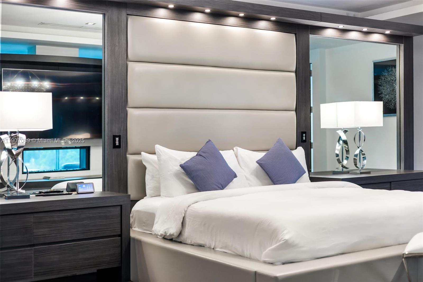 STILWELL ISLES - Residential Lease