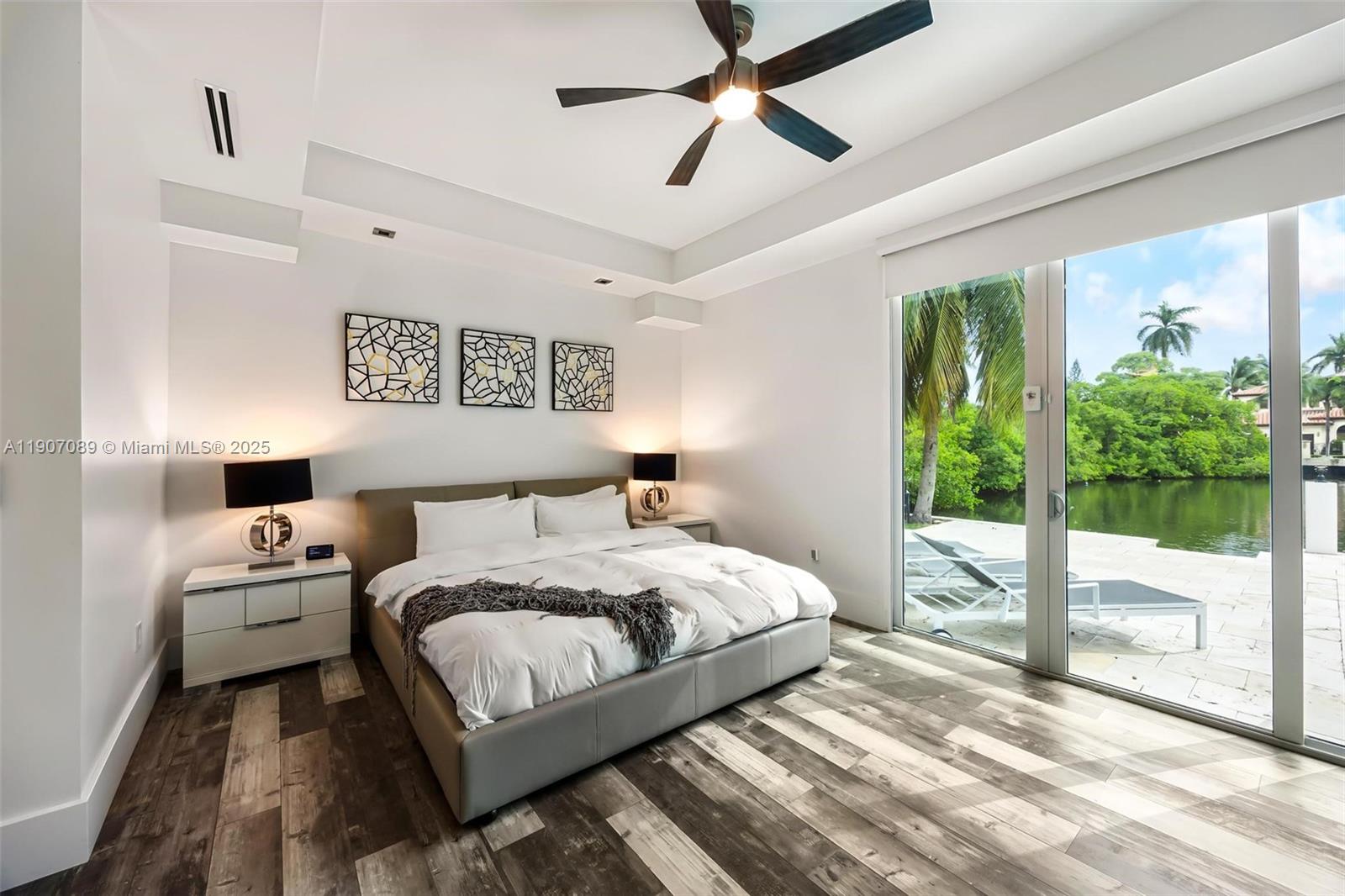 STILWELL ISLES - Residential Lease