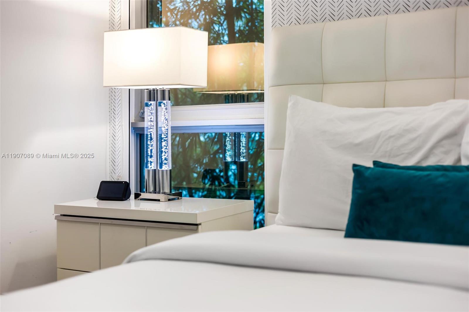 STILWELL ISLES - Residential Lease