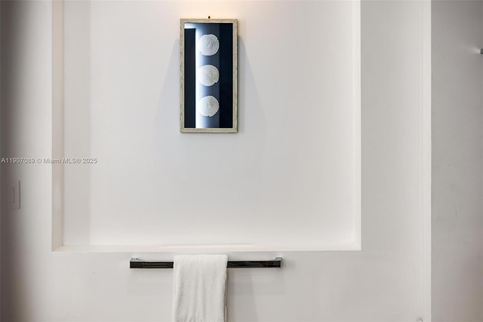 STILWELL ISLES - Residential Lease