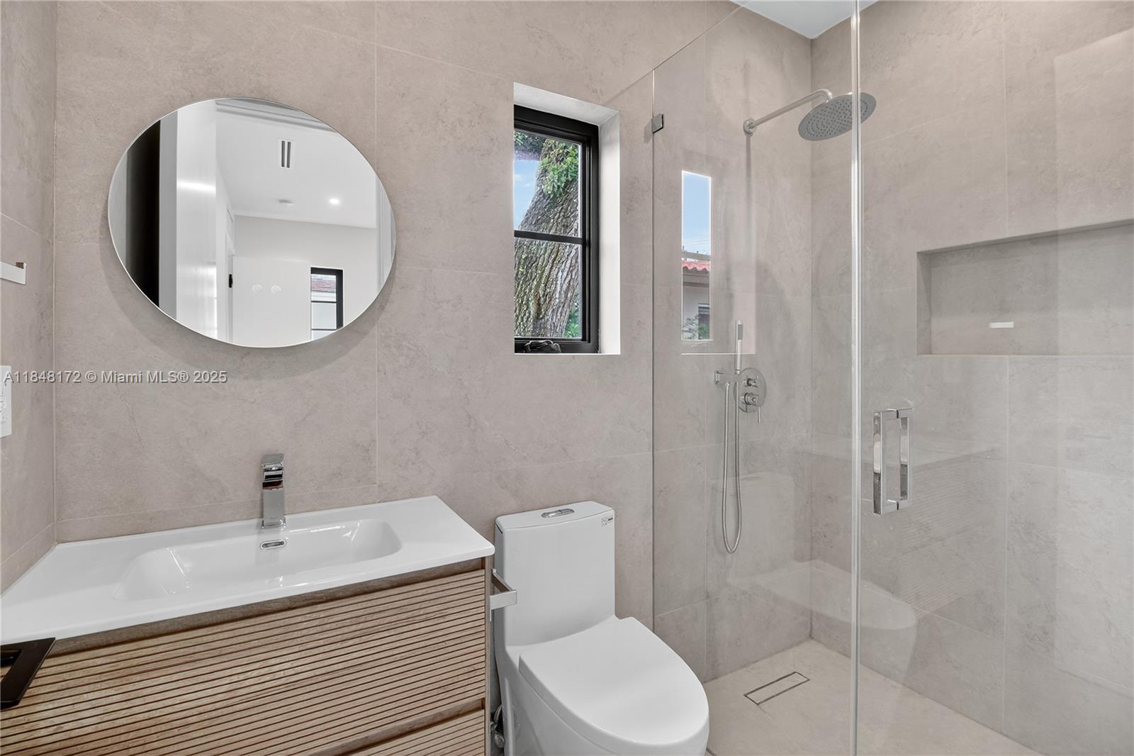 CORAL GABLES SEC E - Residential