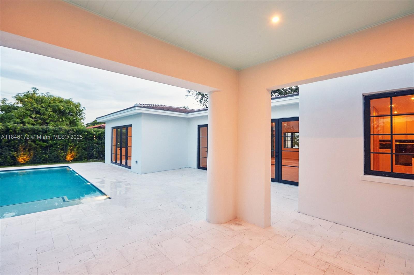 CORAL GABLES SEC E - Residential