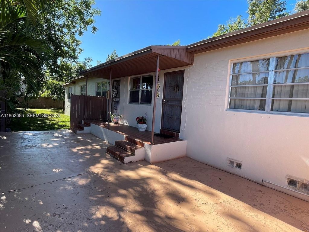 Photo of 1790 NW 19th St, Miami, FL 33125 (MLS # A11953065)