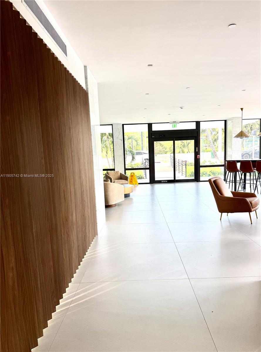 CLEARVIEW TOWERS CONDO - Residential