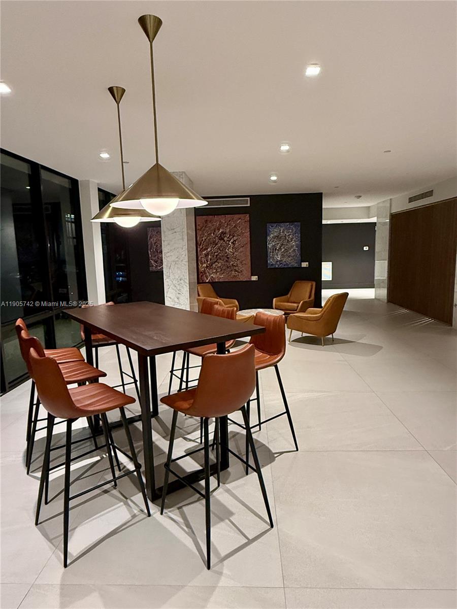 CLEARVIEW TOWERS CONDO - Residential