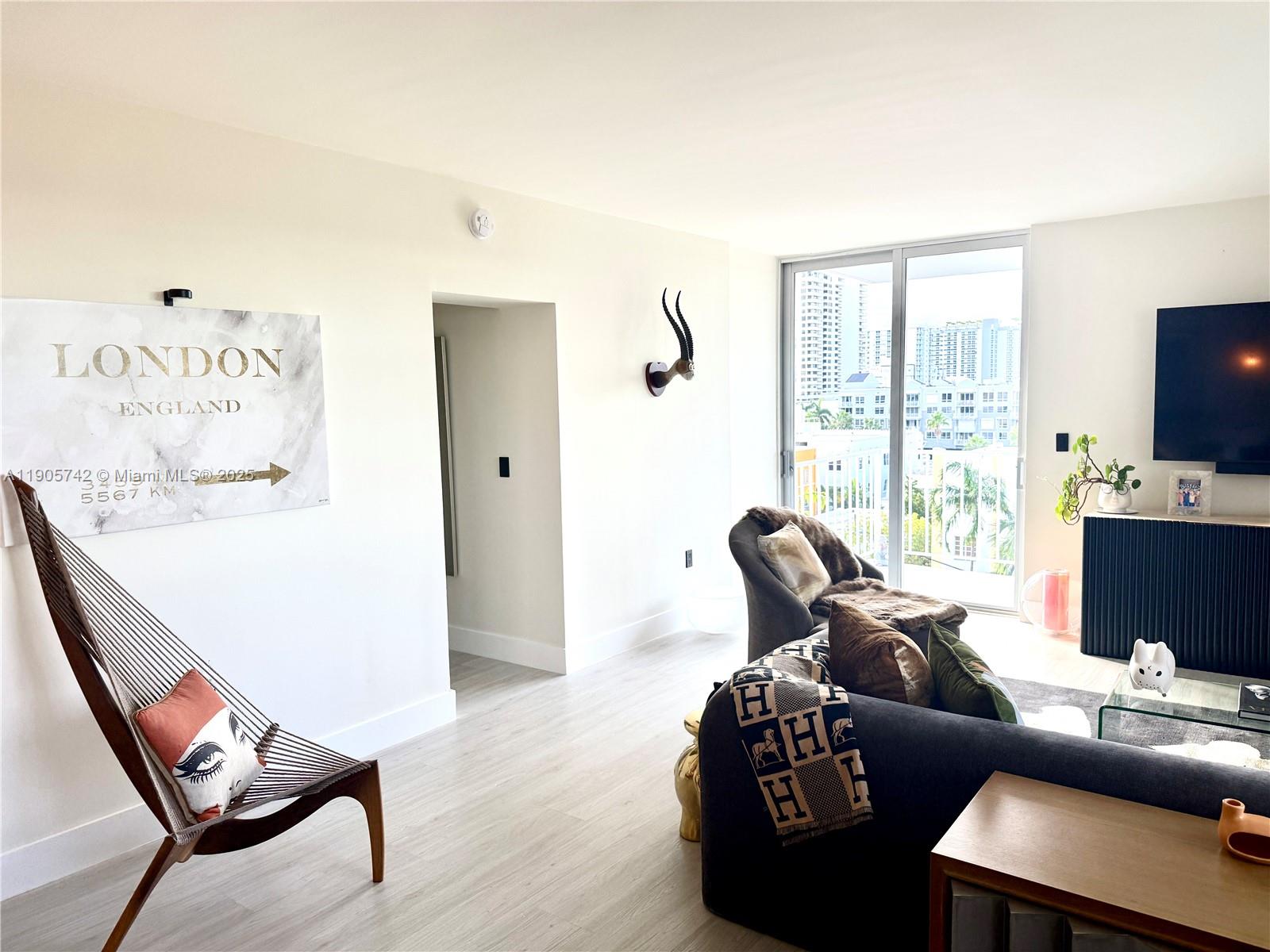 CLEARVIEW TOWERS CONDO - Residential