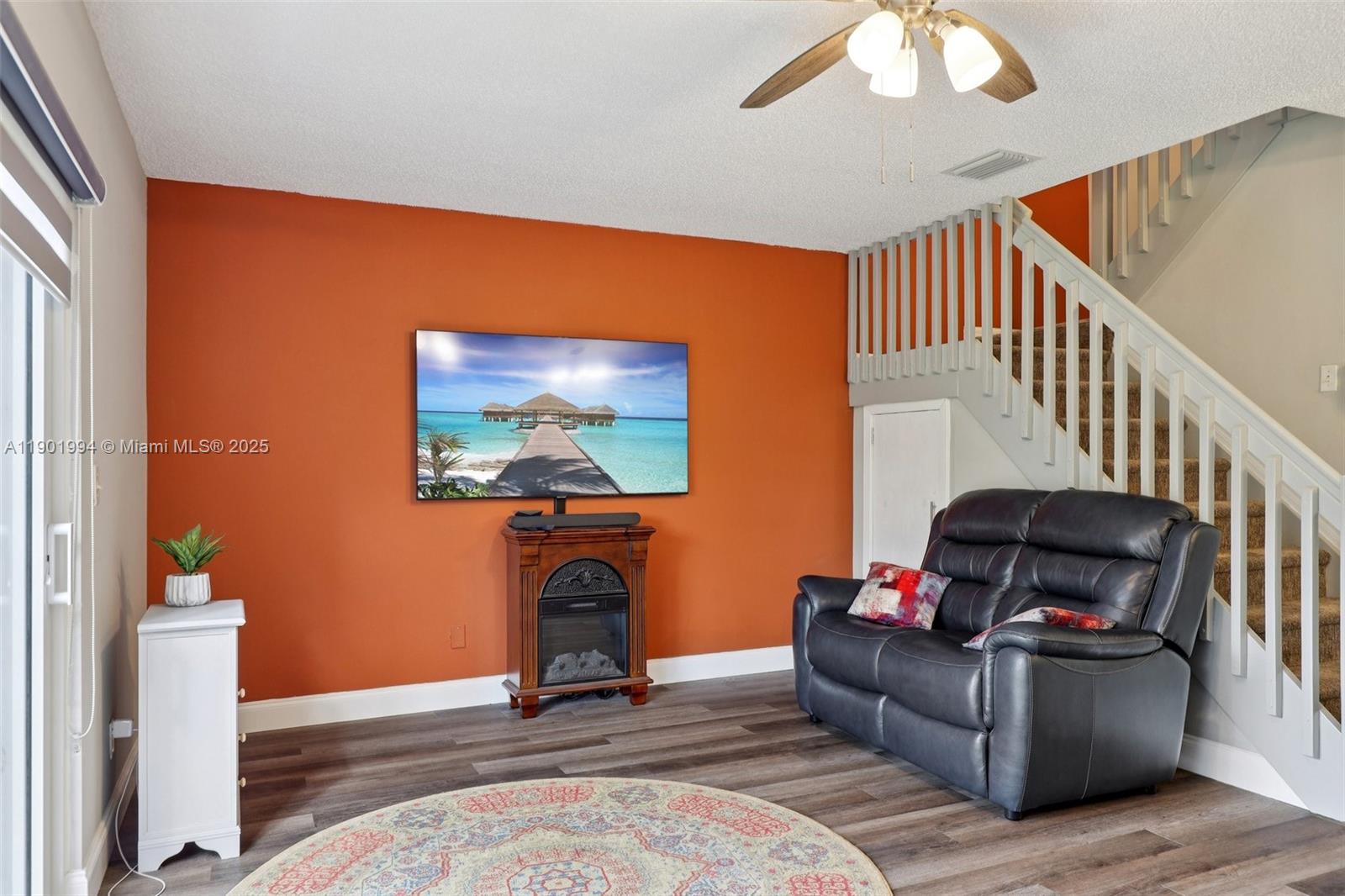 CHAPEL TRAIL II - Residential