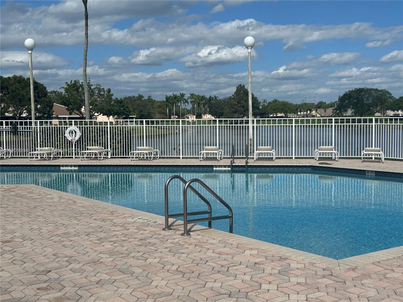 CHAPEL TRAIL II - Residential