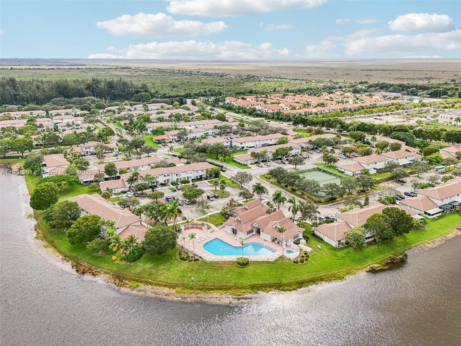 CHAPEL TRAIL II - Residential