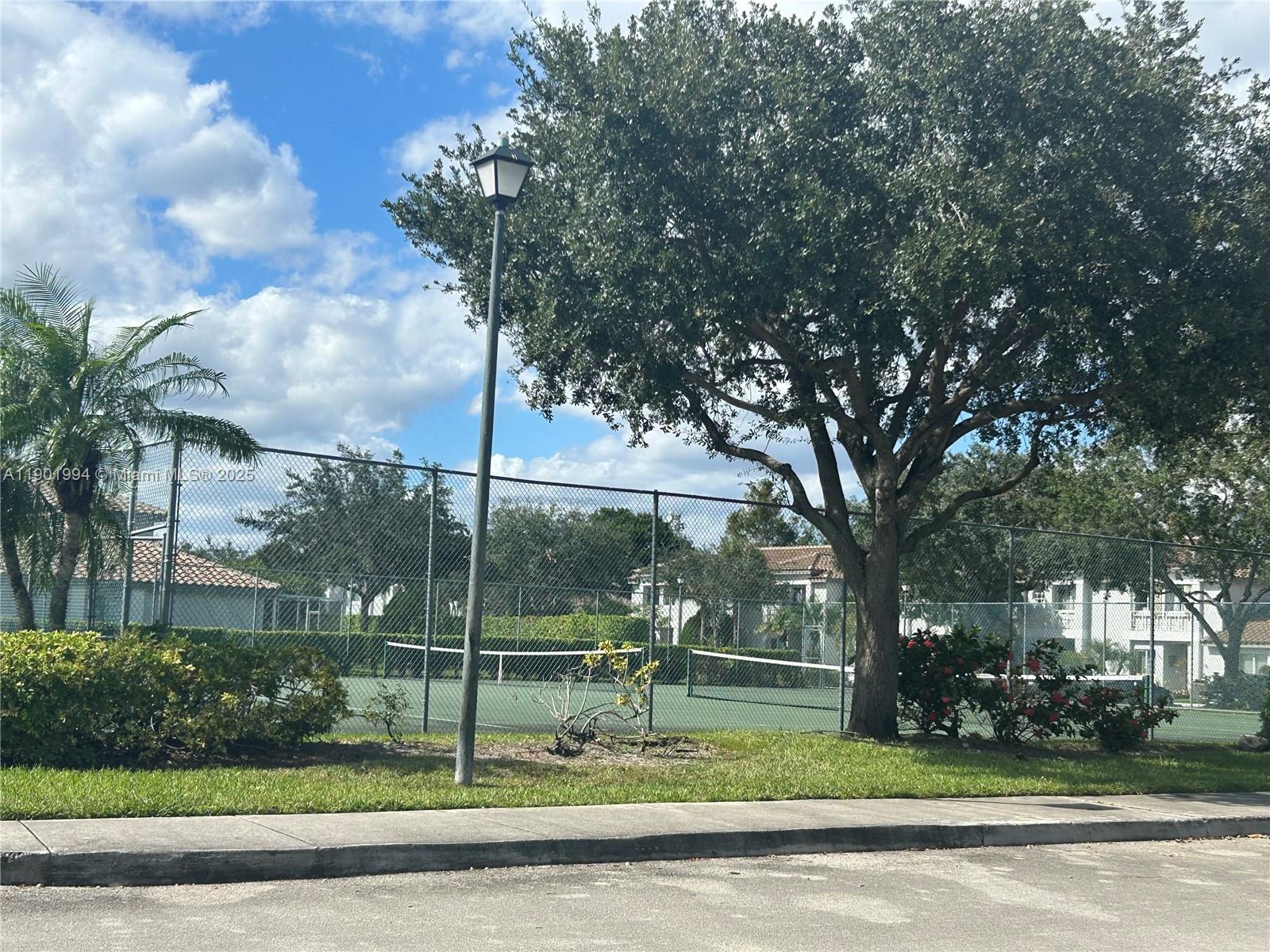 CHAPEL TRAIL II - Residential