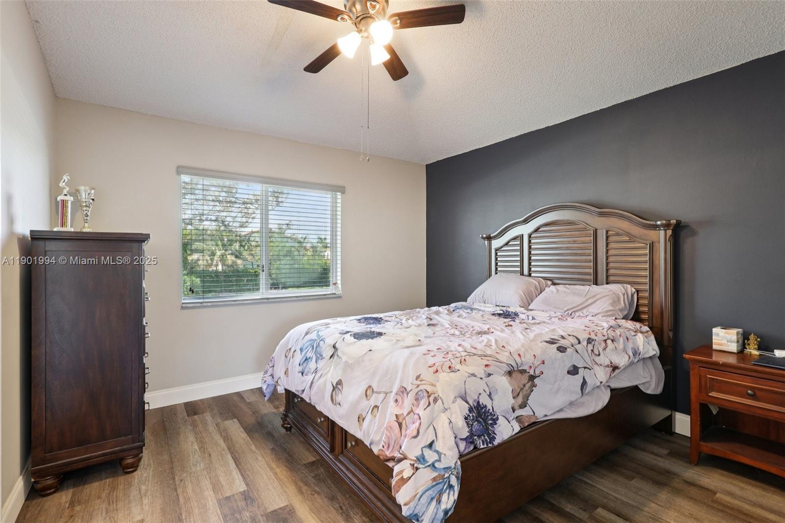 CHAPEL TRAIL II - Residential