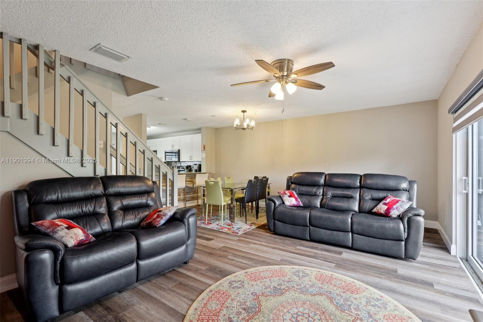 CHAPEL TRAIL II - Residential