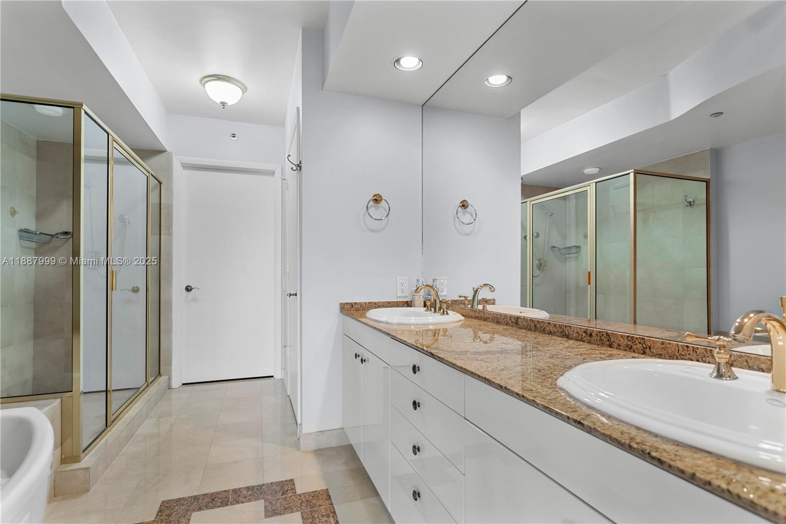 OCEAN TWO CONDO - Residential Lease