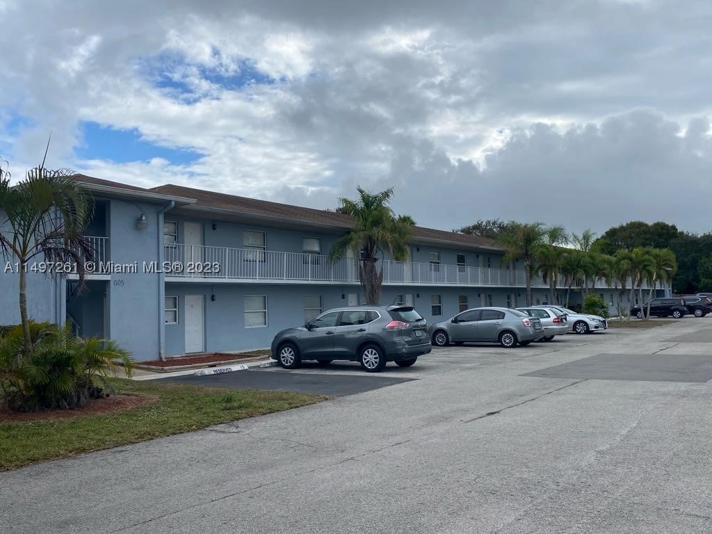 Photo of 617 Ixoria Ave #29, Fort Pierce, FL 34982 (MLS # A11497261)