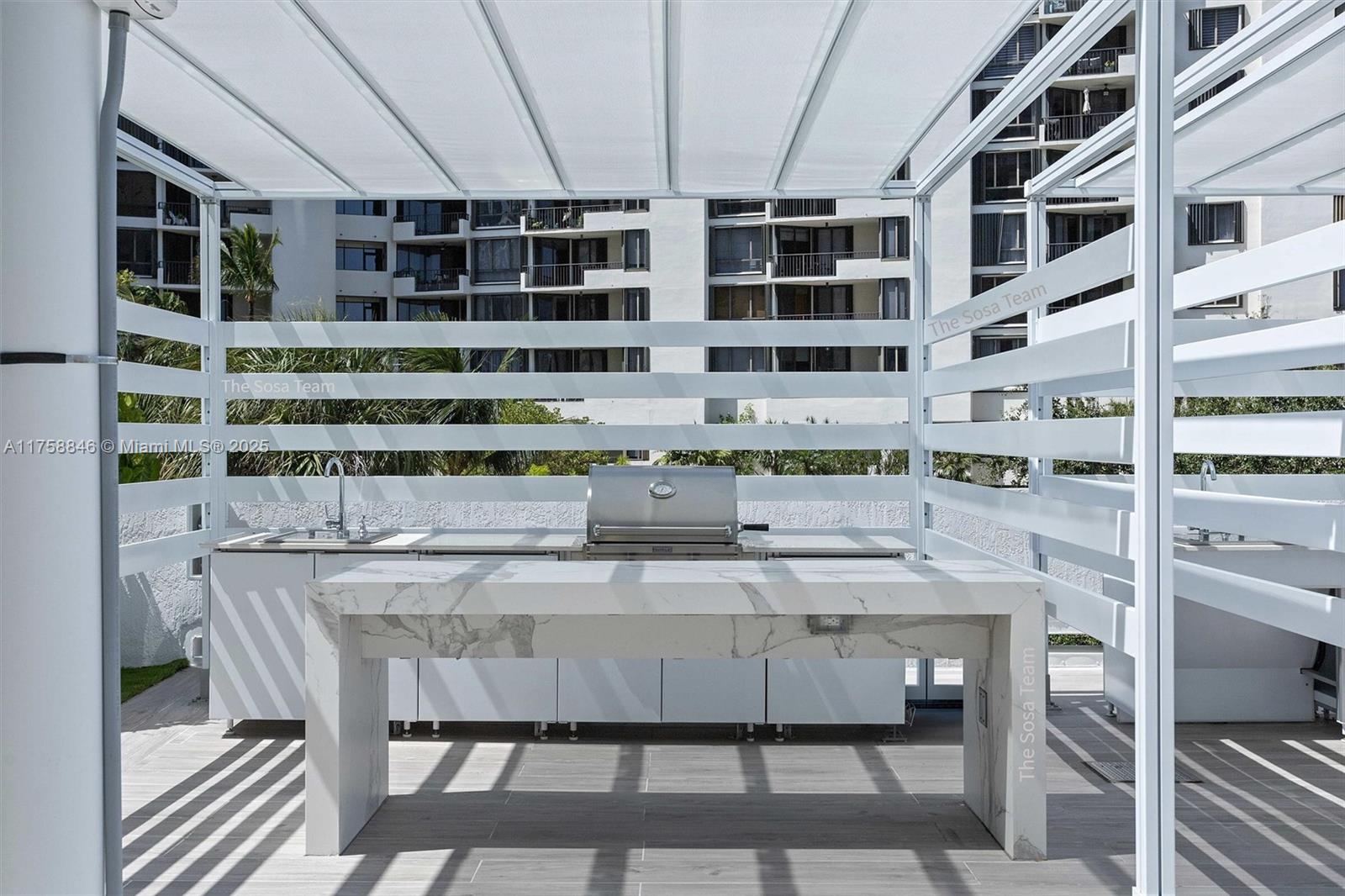 ISOLA CONDO - Residential