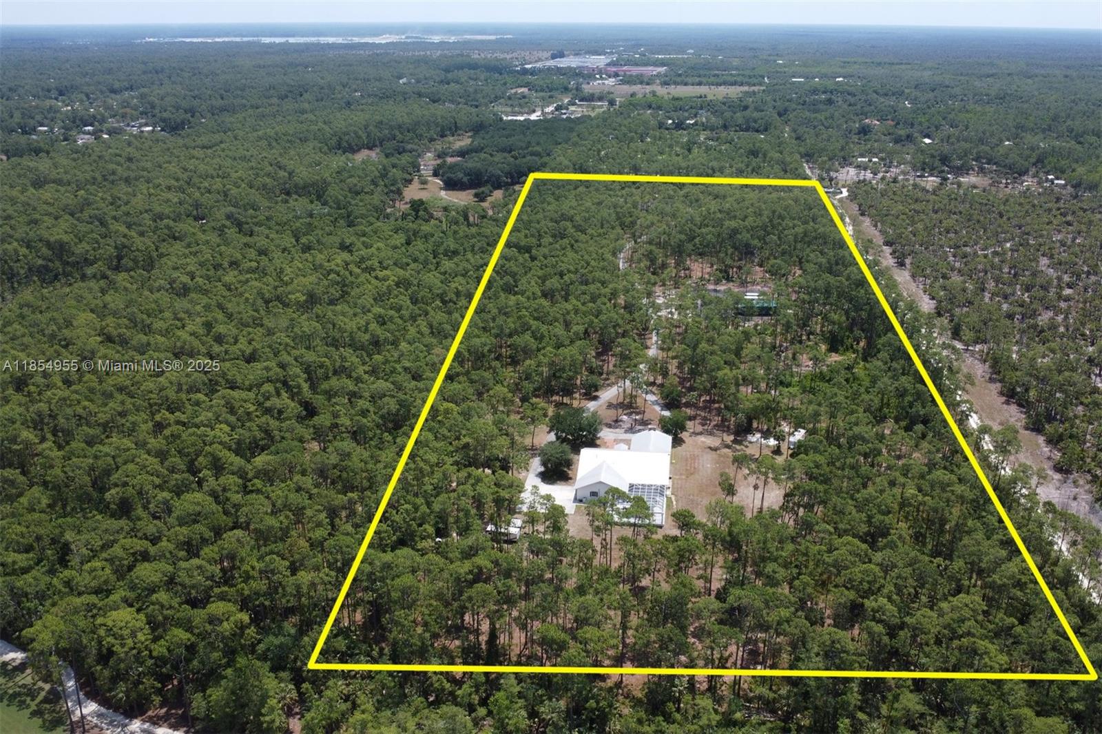 GOLDEN GATE ESTATES - Residential