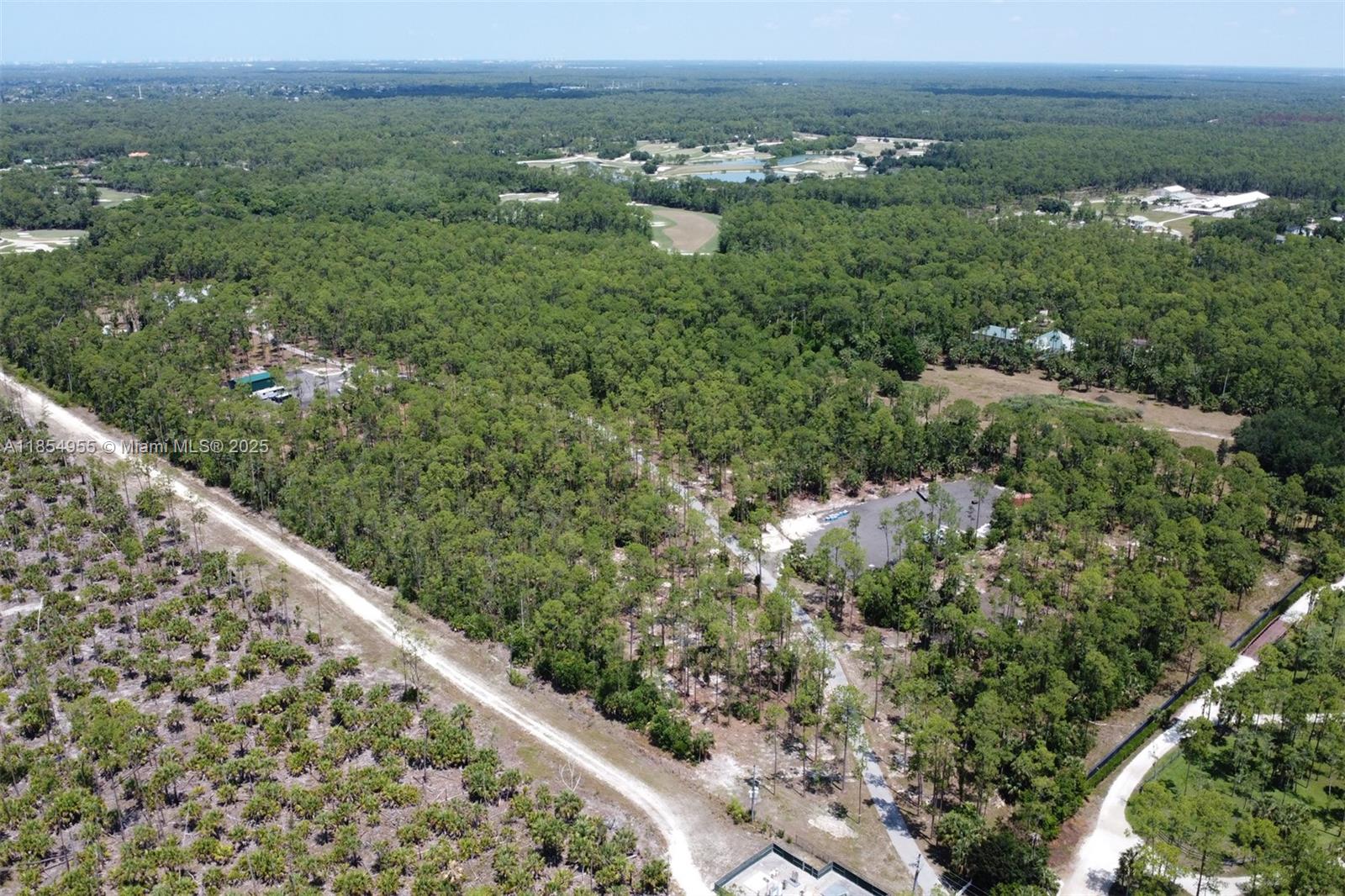 GOLDEN GATE ESTATES - Residential