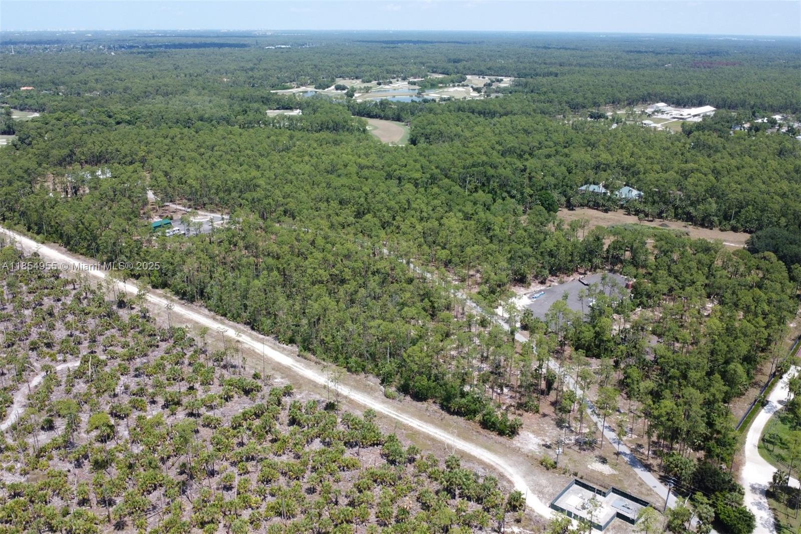 GOLDEN GATE ESTATES - Residential