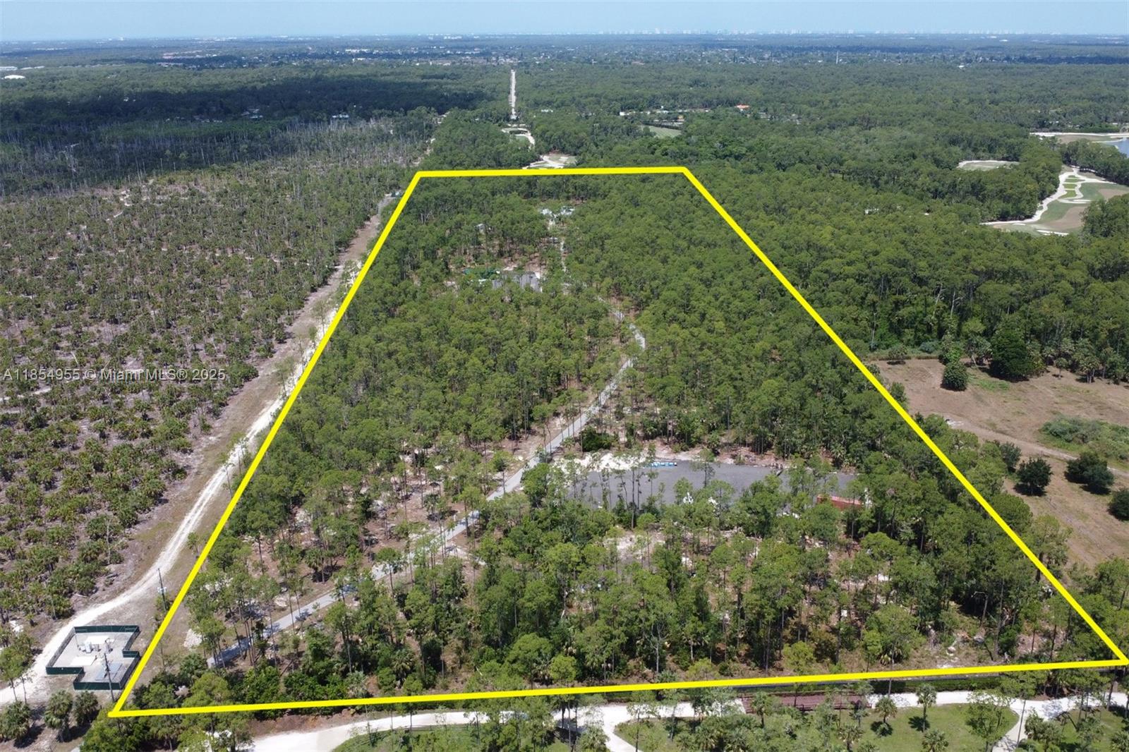 GOLDEN GATE ESTATES - Residential