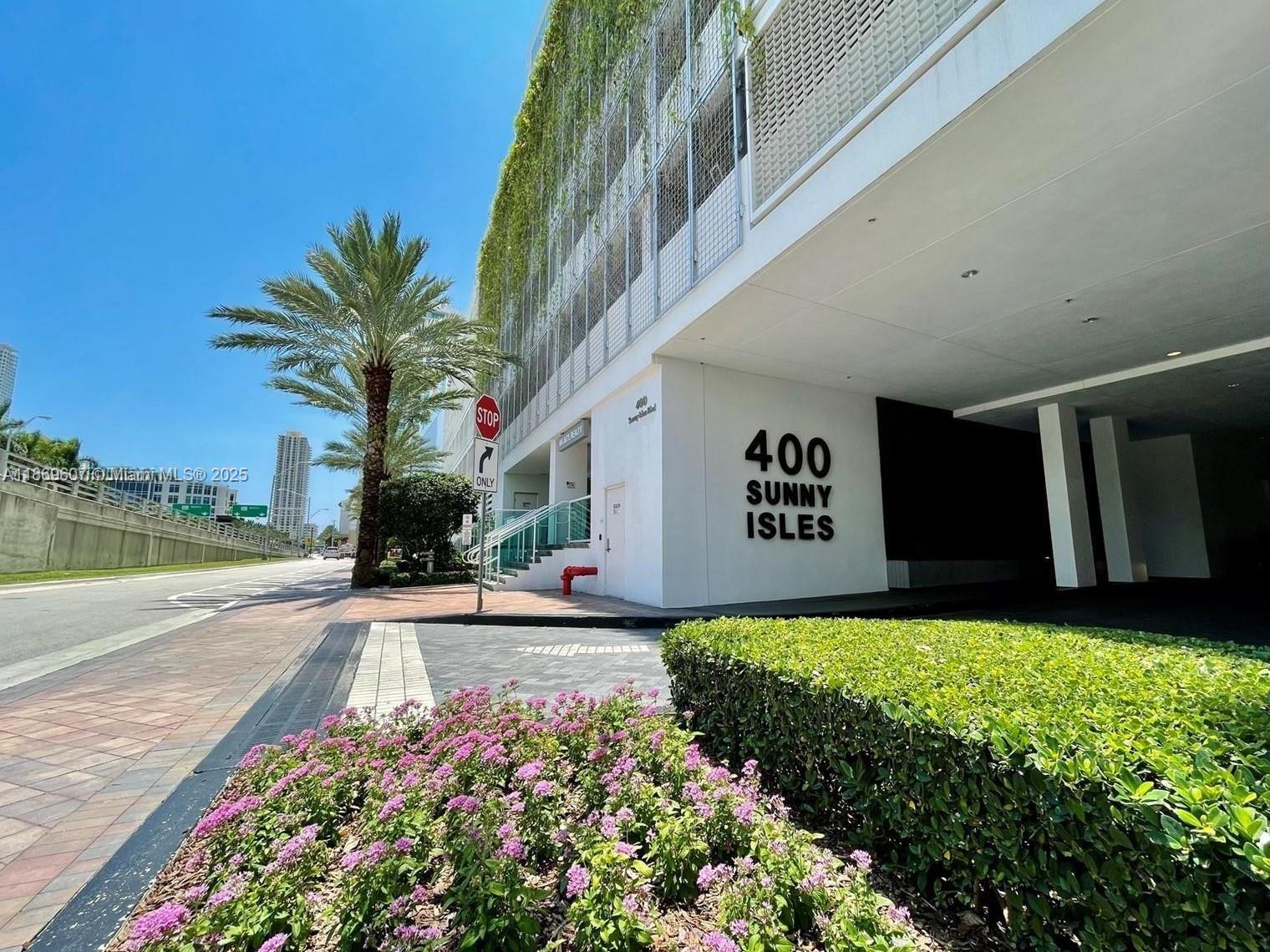 Wonderful, fully furnished 2 beds , 3 baths unit ready to move . Enjoy the lifestyle where you can walk to the beach or dock your yacht. This residence offers stunning views of the Intracoastal Waterway. a beautiful open kitchen that provides plenty of light and spectacular views. It features modern cabinetry, stainless steel appliances, Italian porcelain floors throughout . Enjoy every day from the balcony with spectacular views of Oleta Park, the Atlantic Ocean, the Sunny Isles skyline, and beautiful sunsets. Great amenities ,pool with stunning bay view , tennis court , sauna , gym .