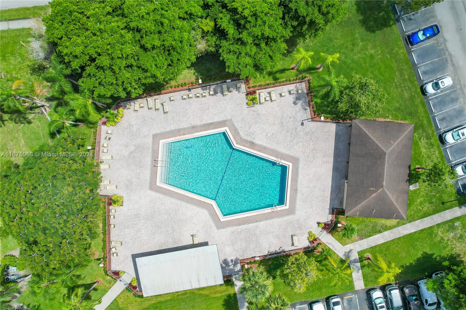 PLYMOUTH AT CENTURY VILLA - Residential