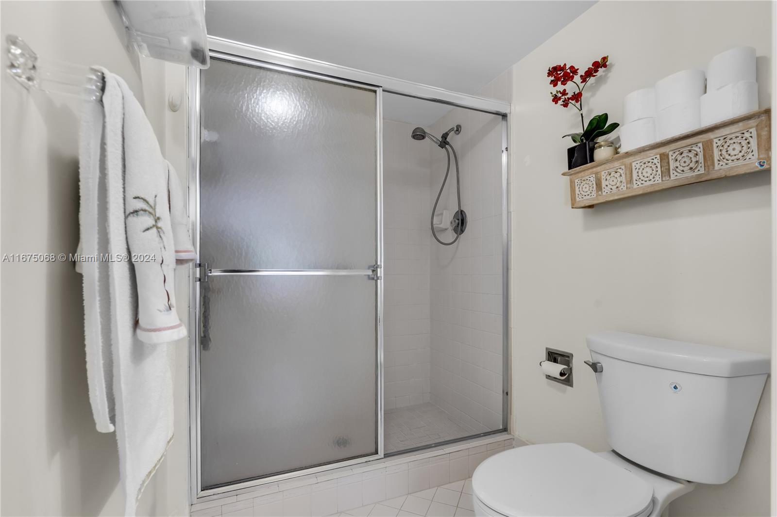 PLYMOUTH AT CENTURY VILLA - Residential