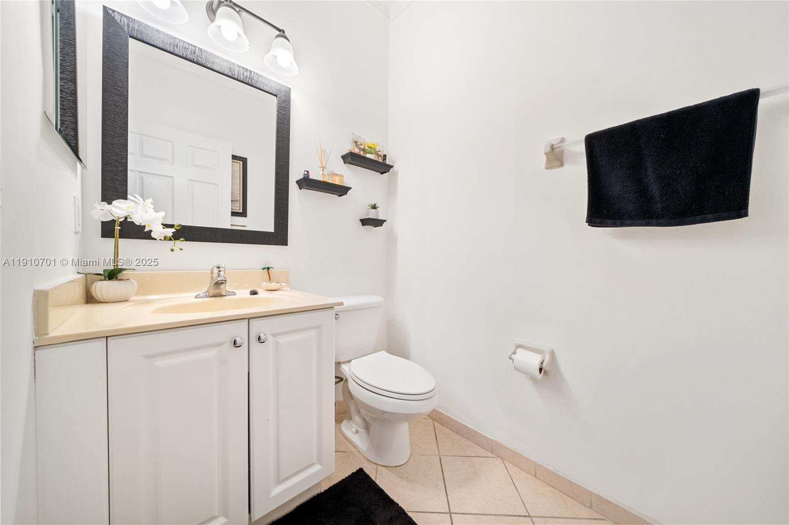 SILVER PALM EAST SEC TWO - Residential